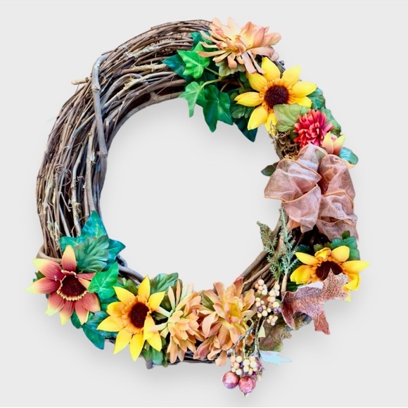 16”x15” Rustic Sunflower Mum & Daisy Wooden Grapevine Wreath - Fall Floral - Picture 3 of 15